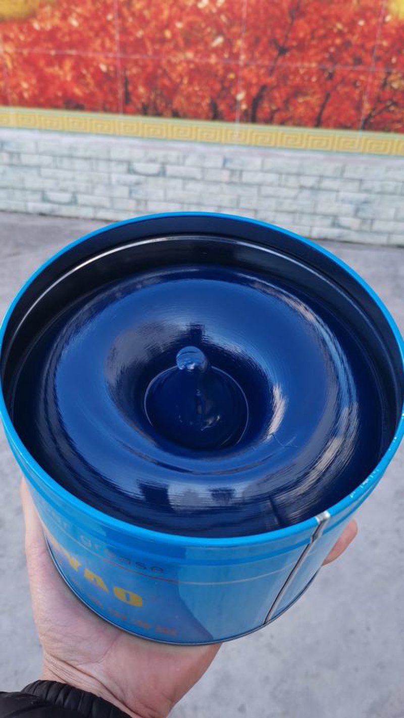 液压油：推动工业机器高效运转的秘密武器